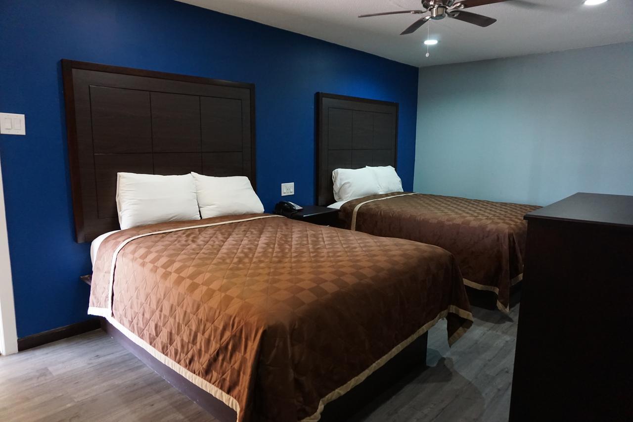Star Light Motel 2*